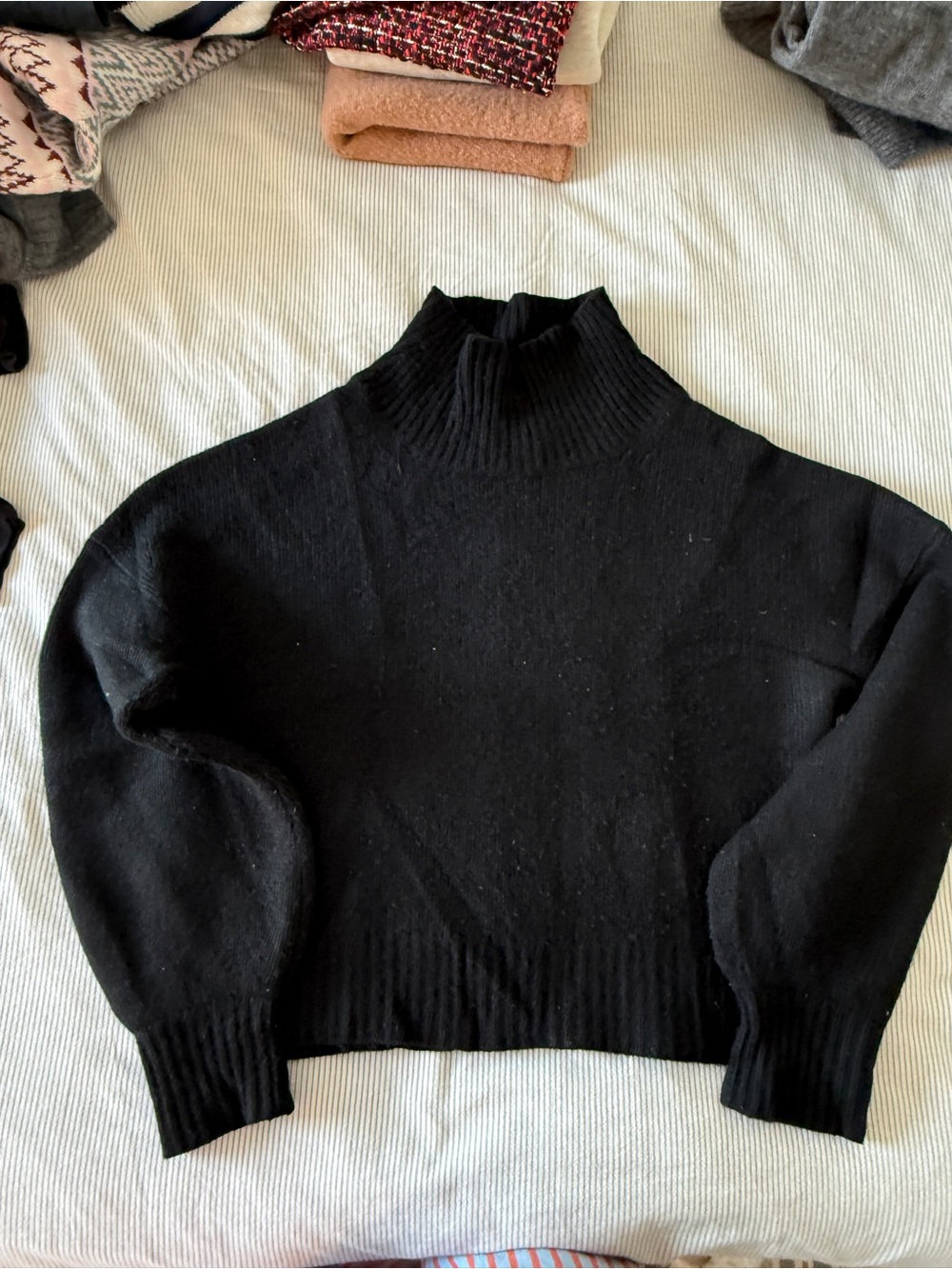 NAADAM Black cashmere Sweater